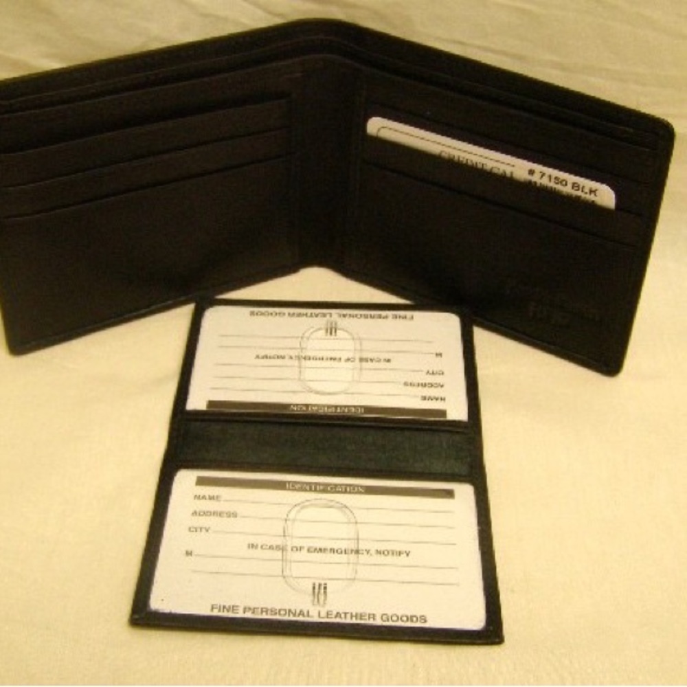 Trifold black leather wallet 7150